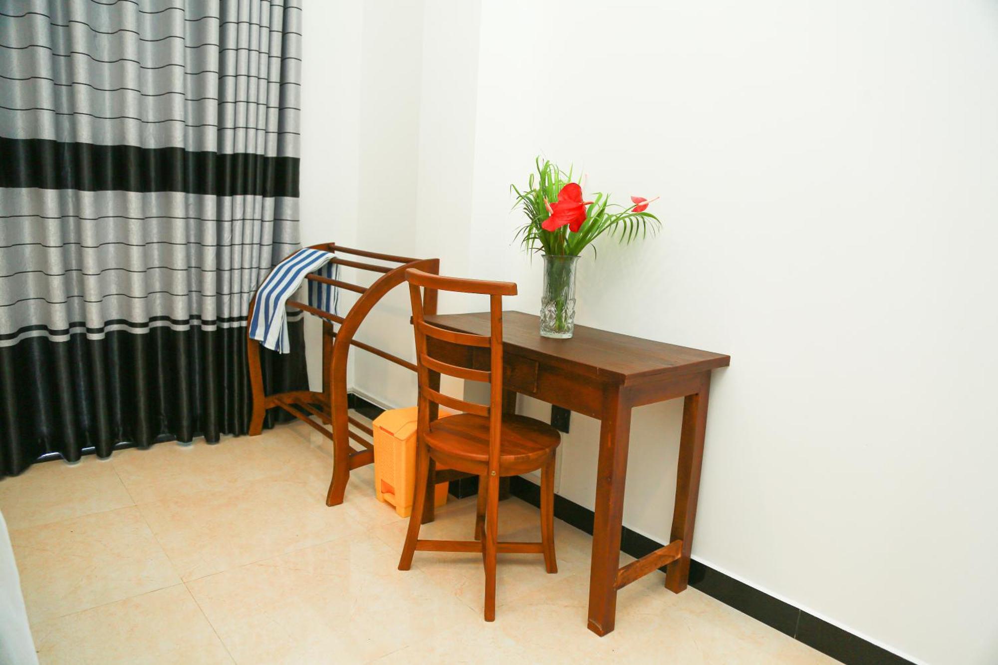 Camellia Hotel & Restaurant מיריסה מראה חיצוני תמונה